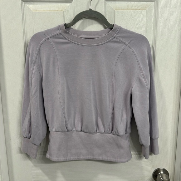lululemon athletica Tops - Lululemon Softstreme crop Faint Lavender sweatshirt size 4